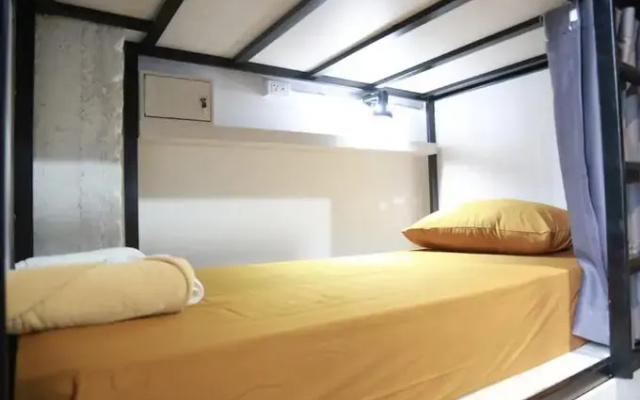 Ang Mor Lao Hotel