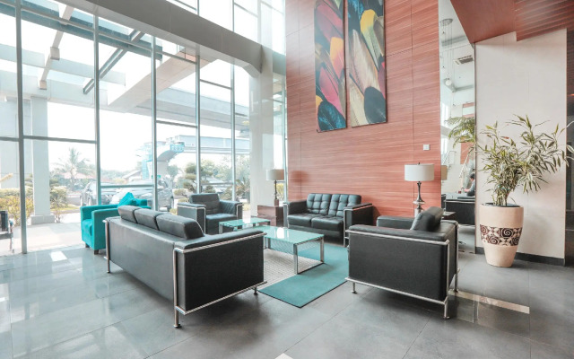 OYO Flagship 755 Appartel Grand Dhika City
