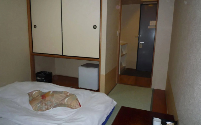 Annex Katsutaro Ryokan