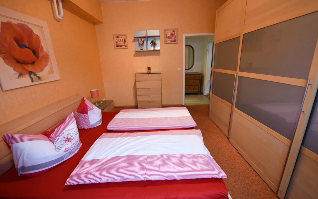 Haus Shiralee