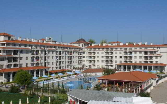 Serenity Bay Hotel - All Inclusive вид на фасад