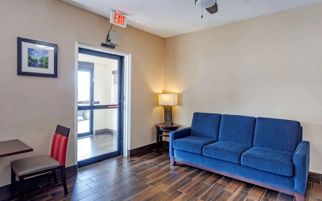 Comfort Inn Rockford near Casino District
