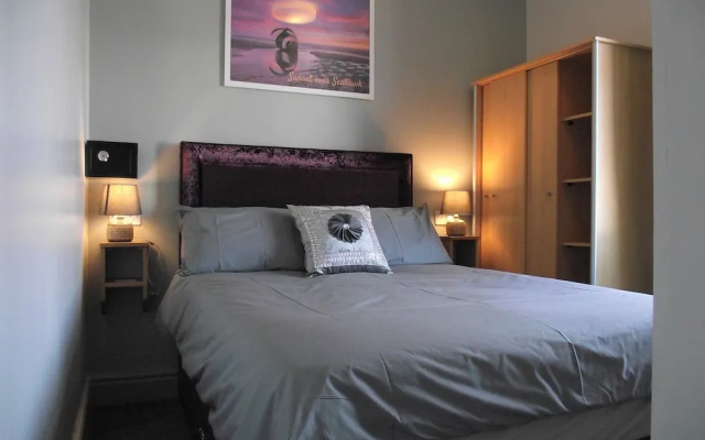 Seahawk Holiday Apartments