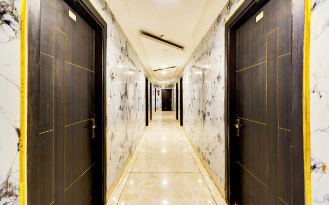 Collection O Surya Enclave Formerly Aroma Regency