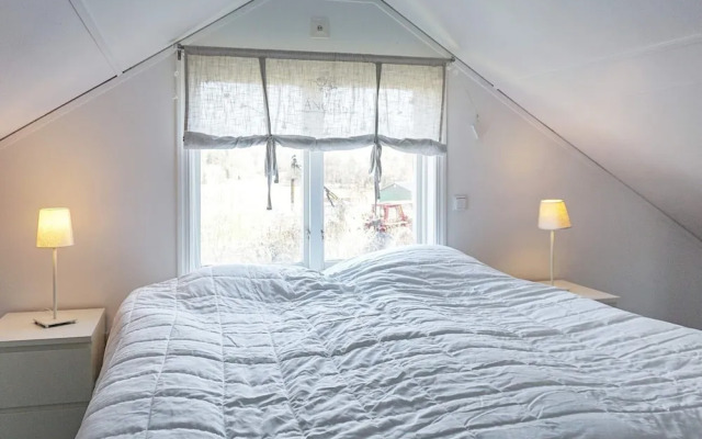 4 Person Holiday Home in Fjallbacka-by Traum