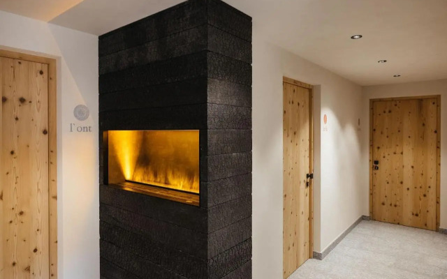 Alpine Chalet Sauter