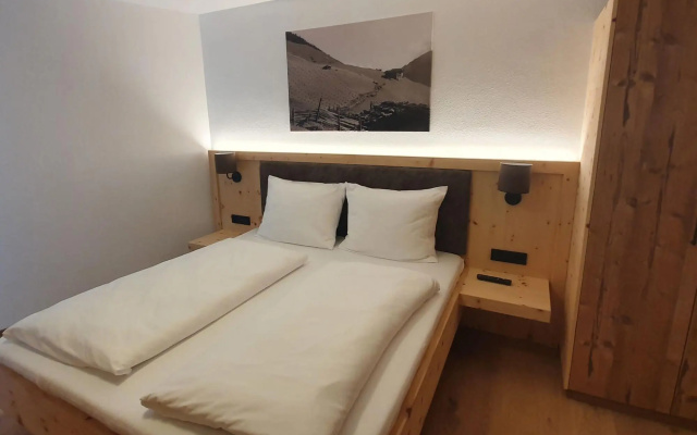 Fantastic holiday home in Finkenberg with sauna