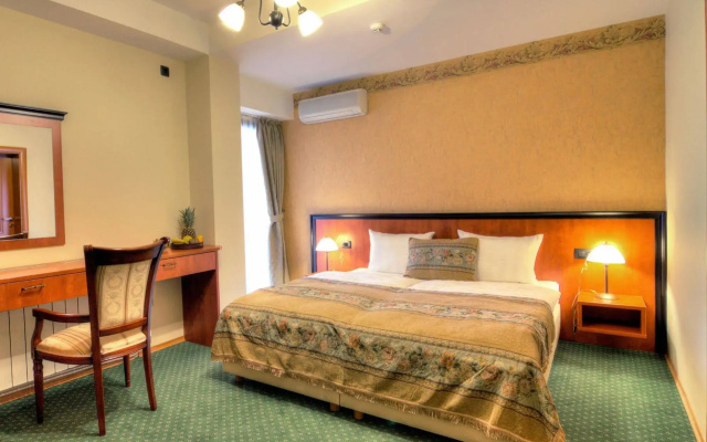 Hotel Monako Skopje
