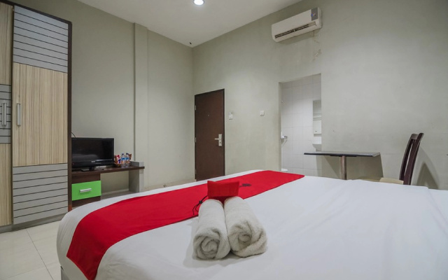RedDoorz Plus near Simpang Rimbo Jambi