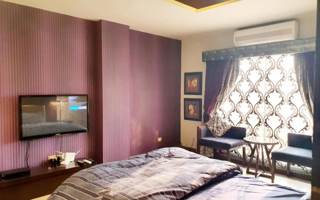 Luxurious Boutique One Bed Apartment In Bahria Town