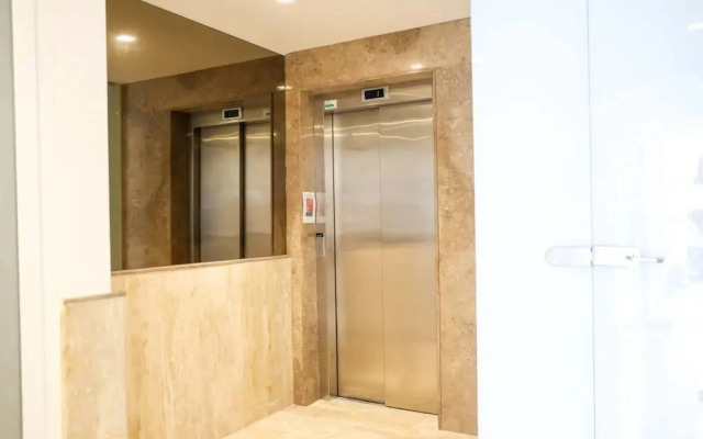 Central Sliema Stay Sea View -steps to Promenade