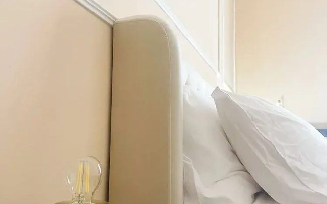 Flame B&B - Elegant Rooms