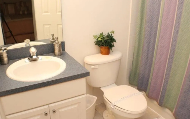 Ta524or 5 Bedroom Home