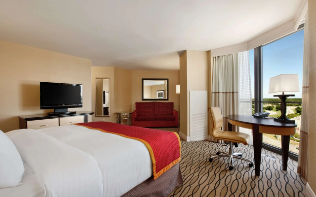 Hilton Rosemont Chicago O'Hare
