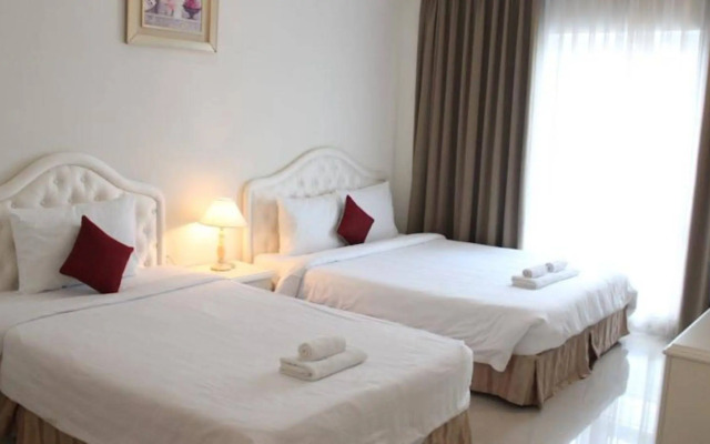 Venice Hotel
