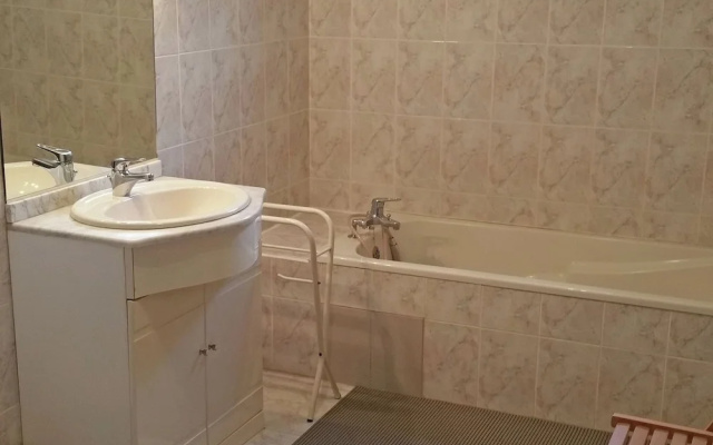 Cozy Villa in Saint-Victor-de-Malcap with Swimming Pool