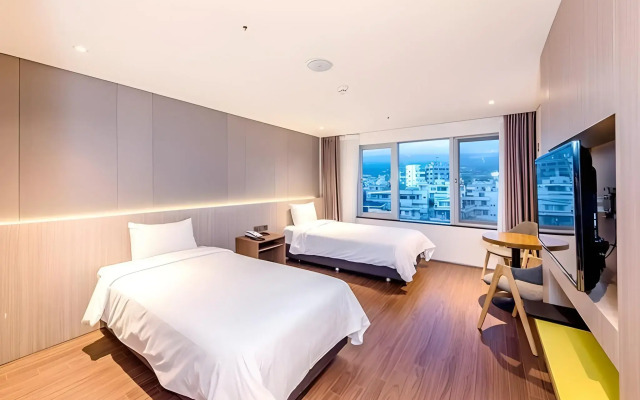 Noblepia Hotel