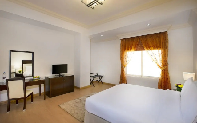 Al Safir Hotel