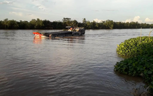 Hong thai River side homestay