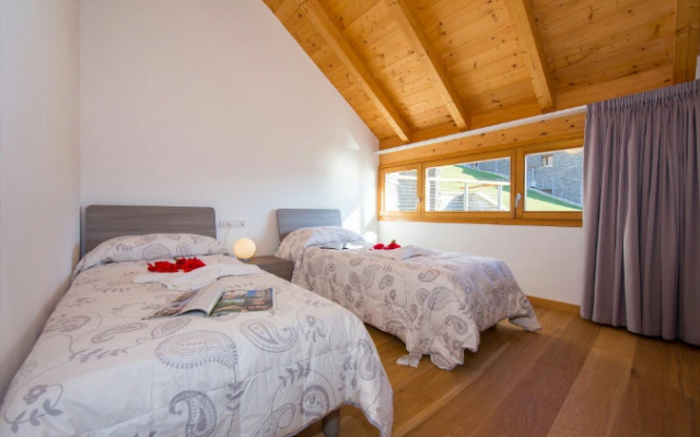Paradiso del Lago T2