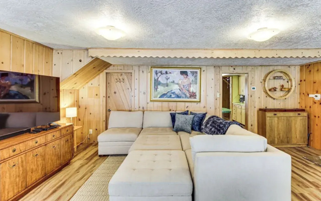 Hike, Fish & Boat: Waterfront Home in Brainerd!