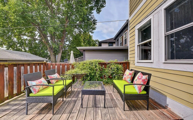 Spacious 4BR House Near Prime Downtown!