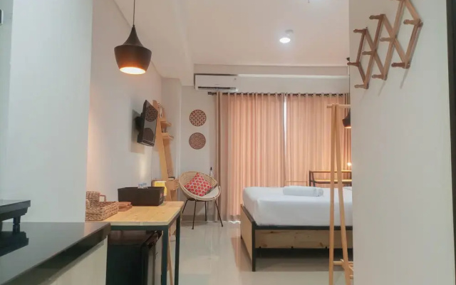 Cozy Studio At Patraland Amarta Apartment