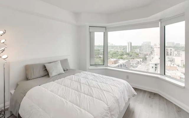 Execstay - Luxury Yorkville Suites