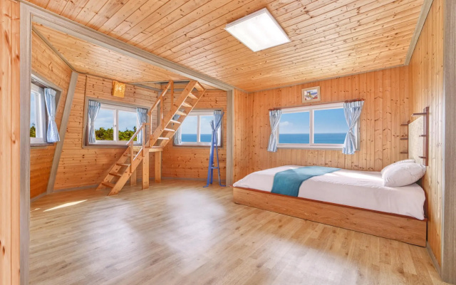 Gangneung Windmill Pension