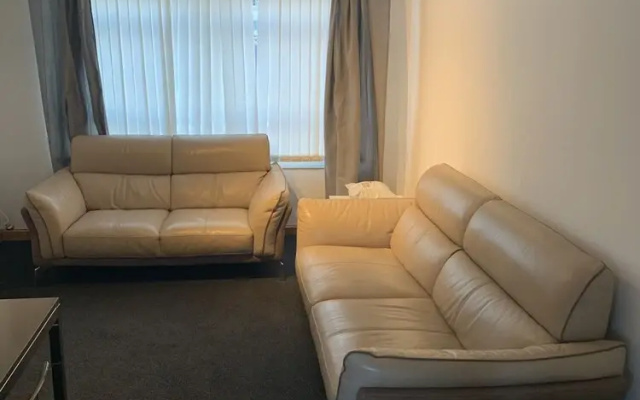 Remarkable 2-bed Apartment in Glasgow