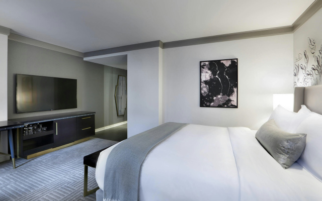The Gwen, a Luxury Collection Hotel, Michigan Avenue Chicago