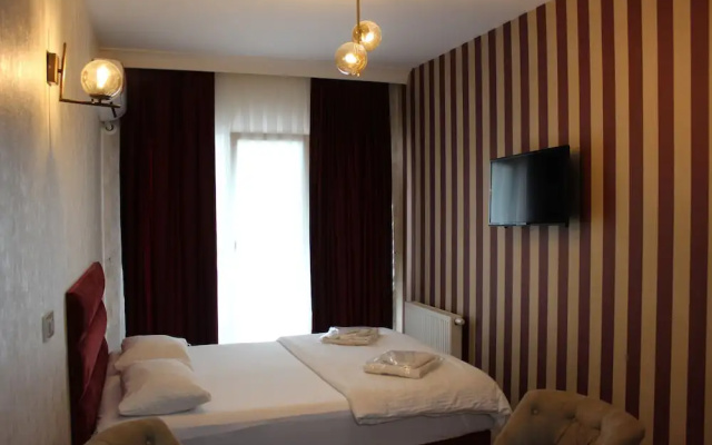 Quars Suite
