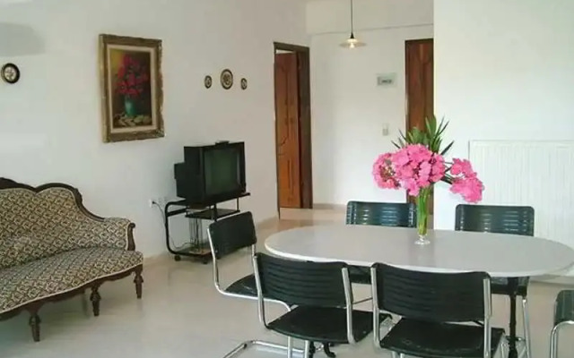 Dimitra Apartments
