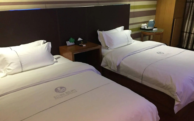 Yingshang Hotel Huangpu Branch