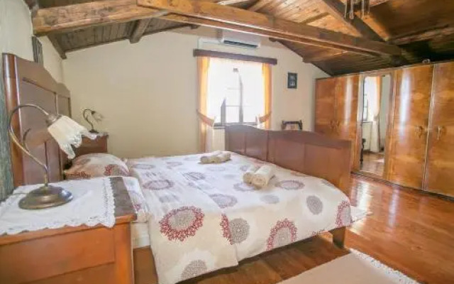 Unique Villa Bošket with Pool and Jacuzzi surrounded by Nature