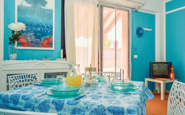 Nice Home in Scoglitti With 1 Bedrooms and Wifi