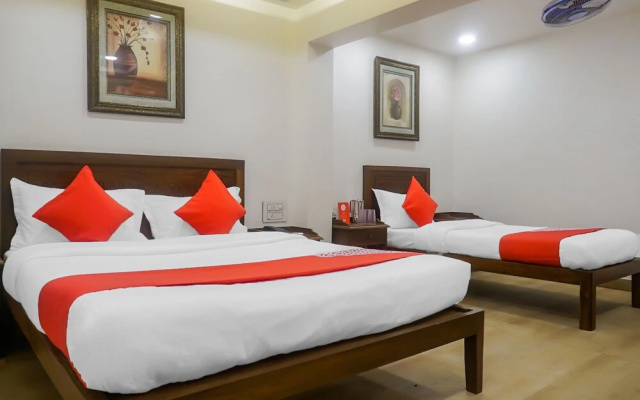 Itsy Hotel New Retreat Main Market Mahabaleshwar