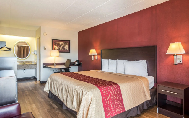 Red Roof Inn Columbia, MO