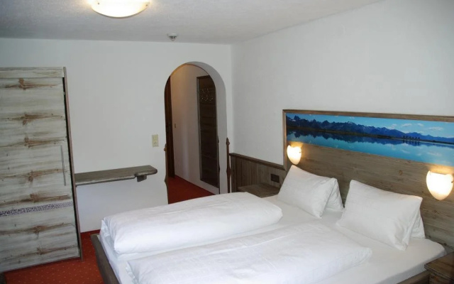 Alpenhof Pension-Garni
