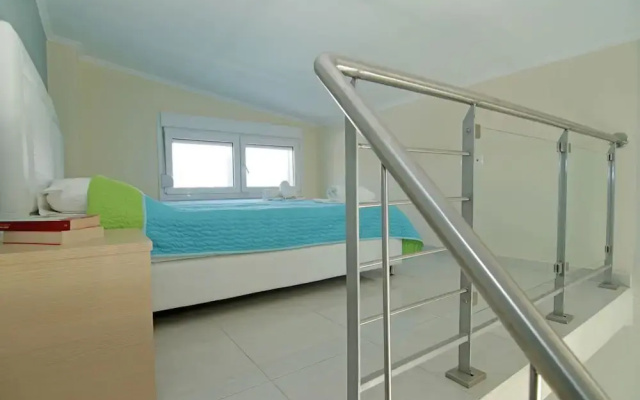 Mavridis Rooms