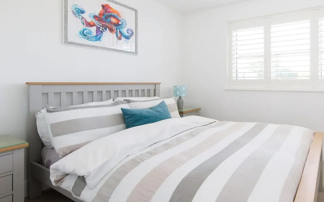 Delightful Seaside Hideaway 5 Mins to Beach