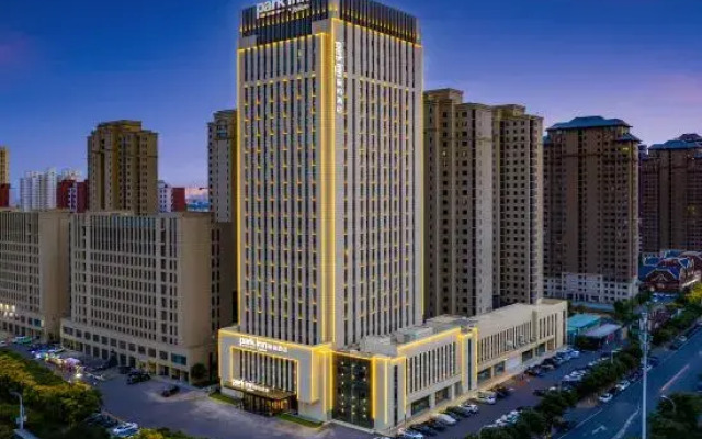 Park Inn by Radisson Tianjin Jinghai Wanda Plaza