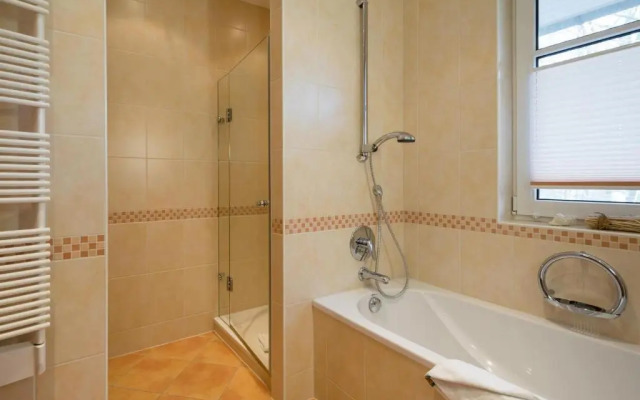 Kaiservillen Heringsdorf - Appartement mit 1 Schlafzimmer und Balkon VC23