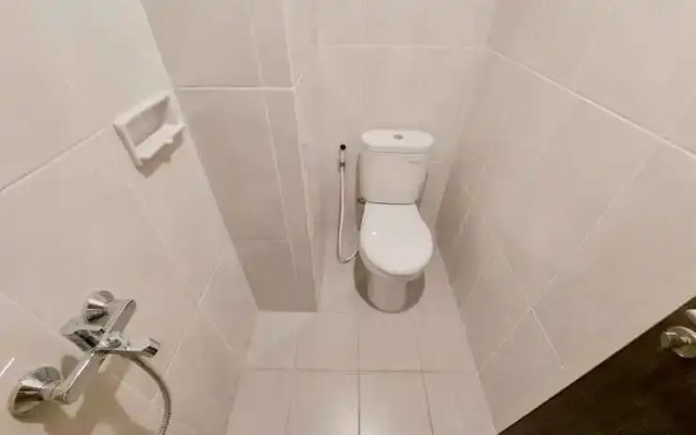 Studio Comfy at Serpong Garden Apartment By Travelio