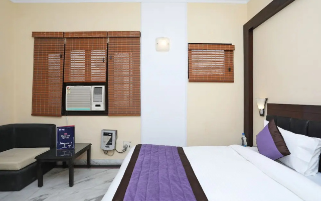 OYO 10057 Hotel Laksh Residency
