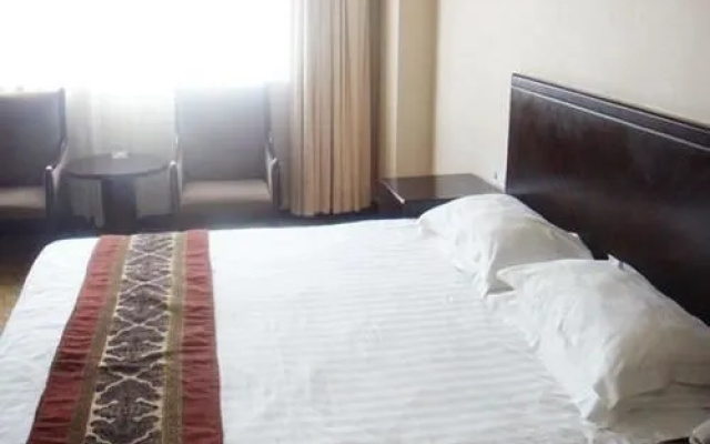Zhongqiang Holiday Hotel