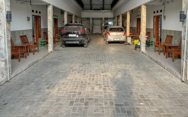 Hotel Grand New Si Jago Mitra RedDoorz