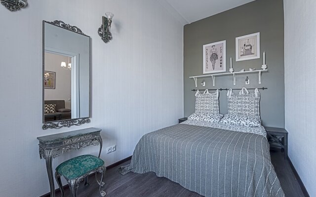 Гостиница City of Rivers Near Hermitage 2 Rooms комната для гостей
