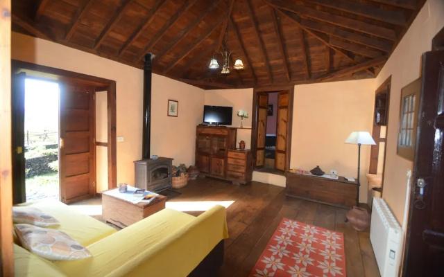 Casa Rural La Higuerita by Isla Bonita