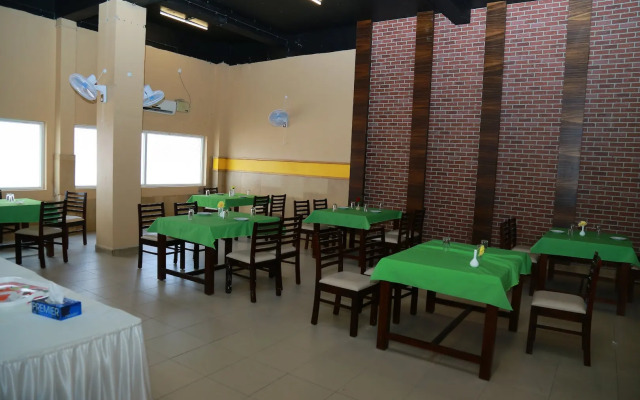 Hotel Soorya City